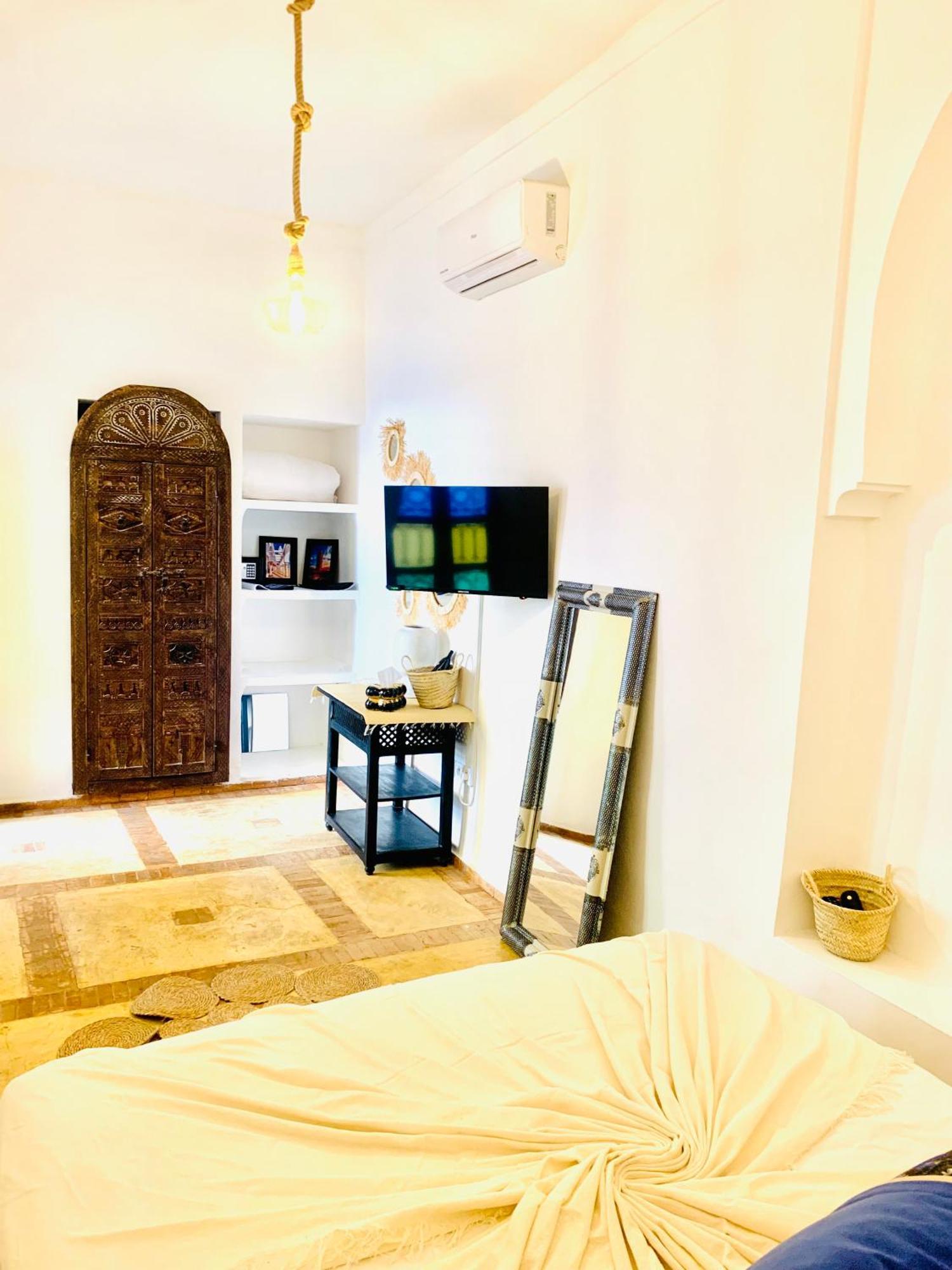 Riad Darna 4 Chambres Avec Piscine Et Petit Dejeuner Marrakesh Buitenkant foto