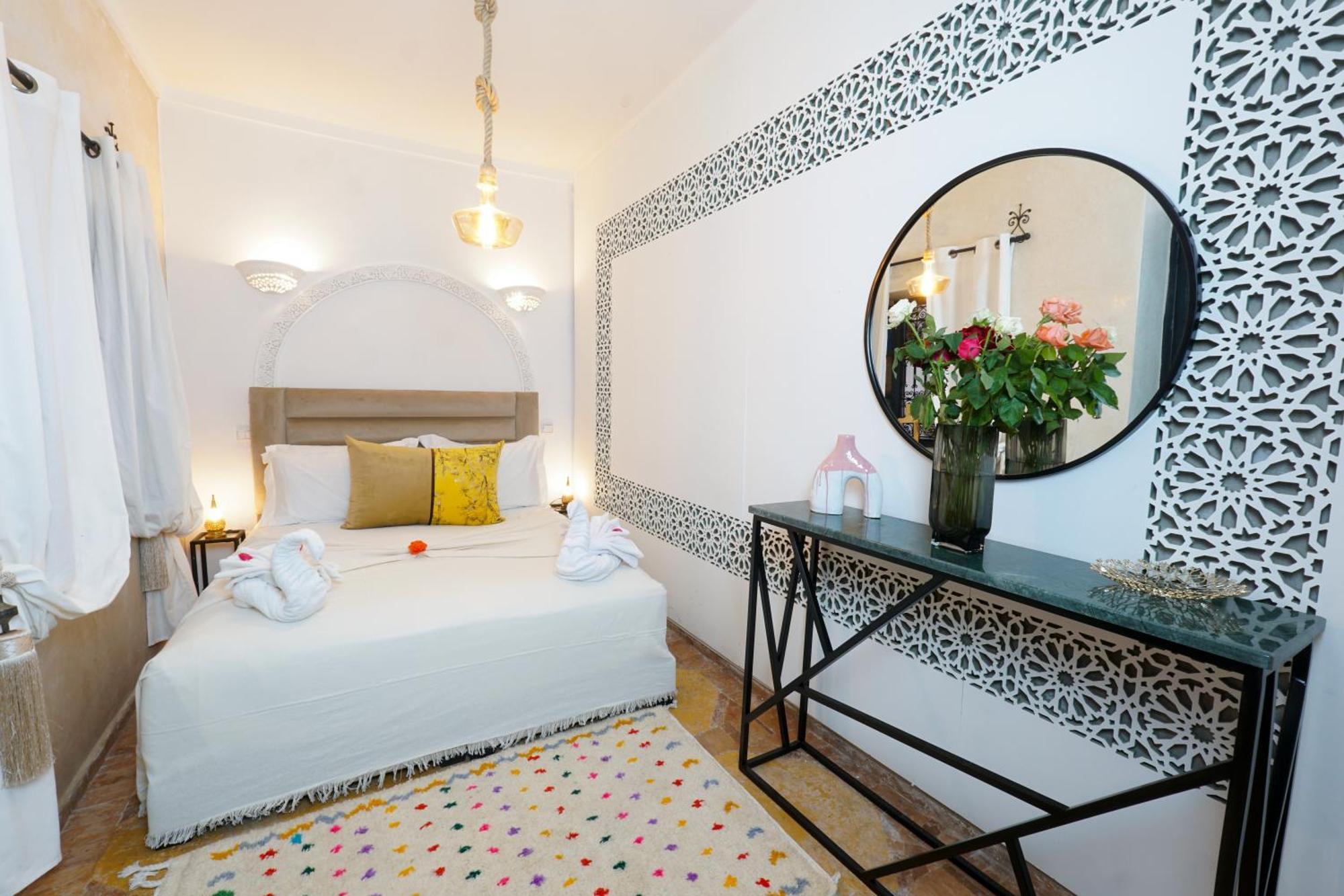 Riad Darna 4 Chambres Avec Piscine Et Petit Dejeuner Marrakesh Buitenkant foto